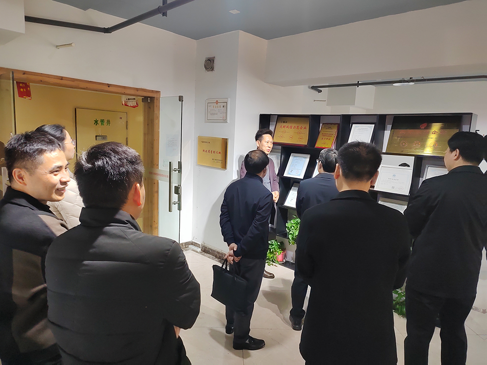 1774260304476155.jpg 03.jpg